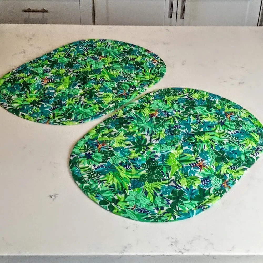 Oval Green Teal Blue Leaf Print Quilted Placemats